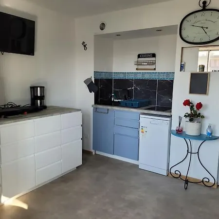 Riviera Avec Piscine דירה