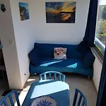 Riviera Avec Piscine Apartment *